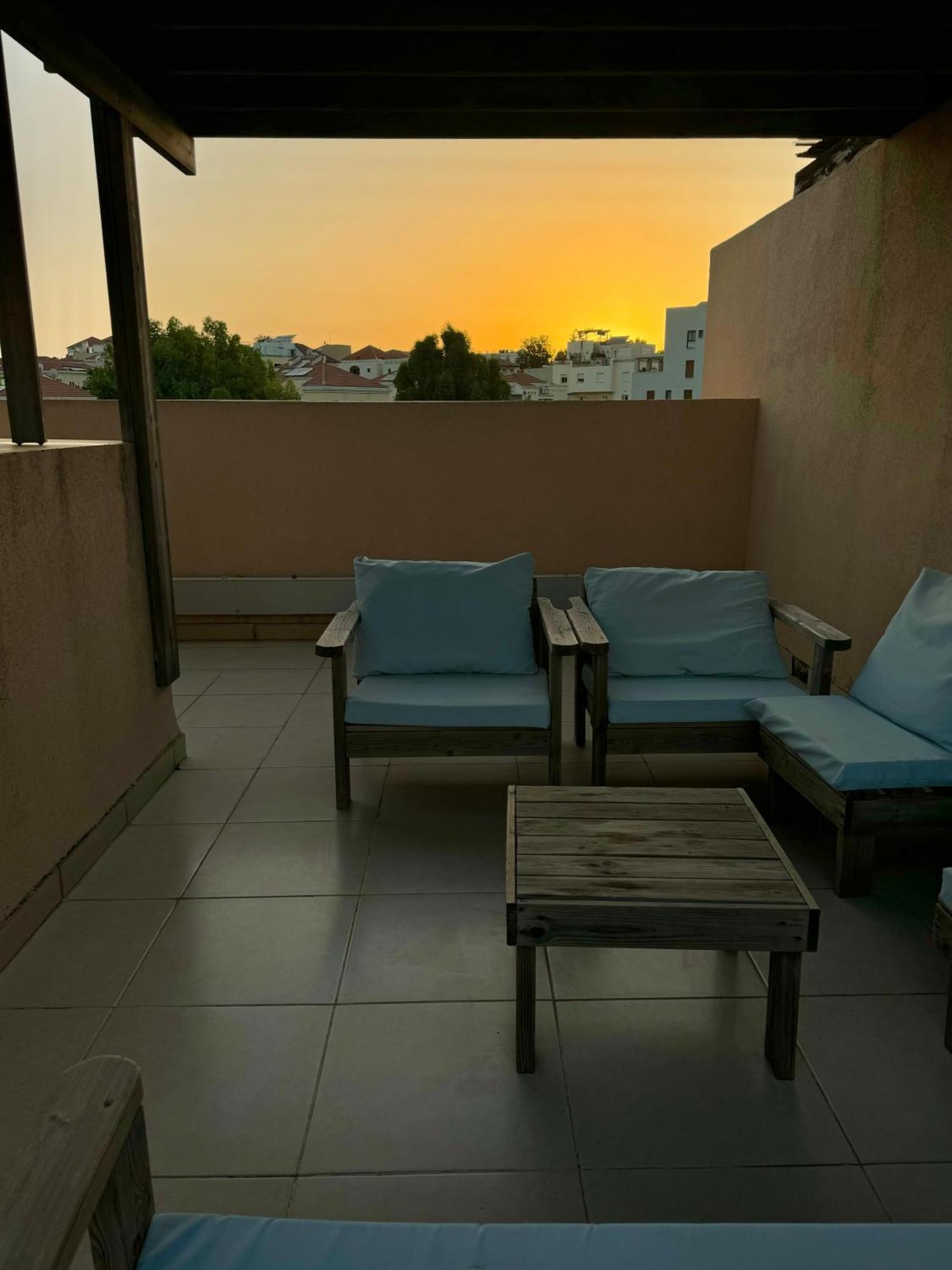 Old Jaffa'S Penthouse Boutique Hostel Тель-Авів Екстер'єр фото