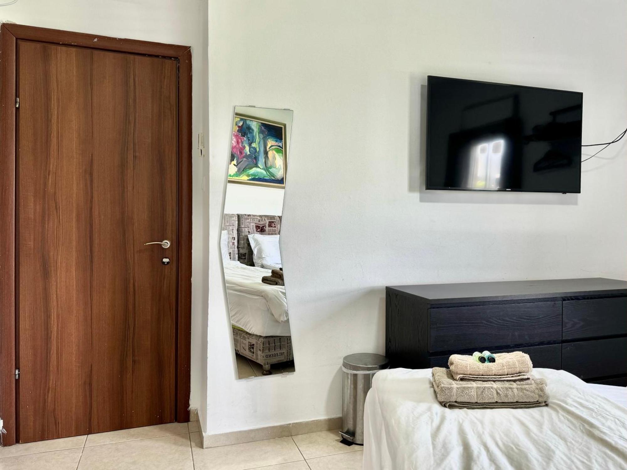 Old Jaffa'S Penthouse Boutique Hostel Тель-Авів Екстер'єр фото